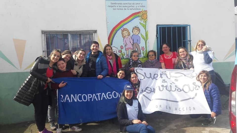 El equipo del INDHYS festeja el día del niño, sumate !!!