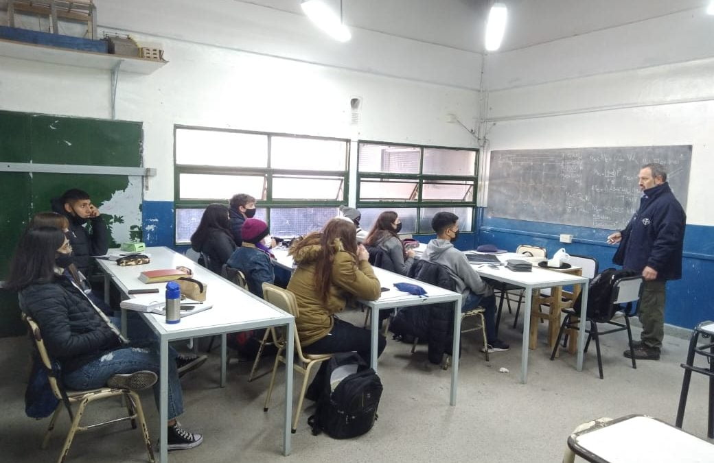 Diseño nuevas oficinas en Cruce Varela