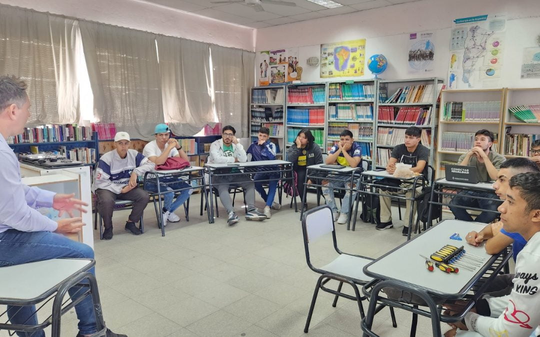 Vinculando PyMEs regionales con Escuelas Técnicas