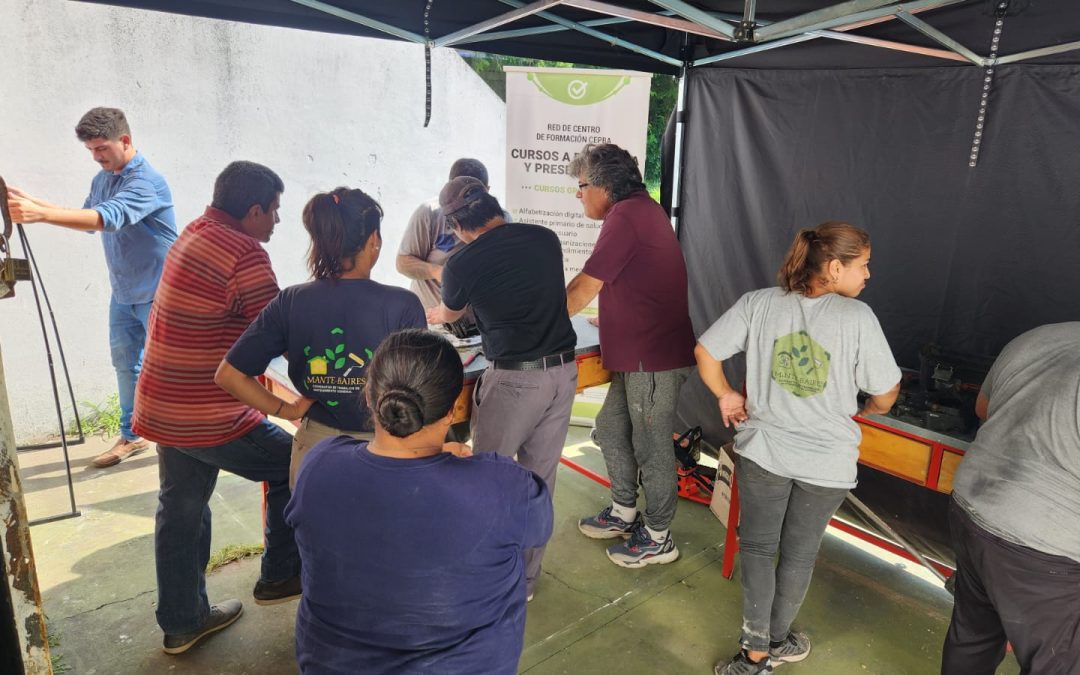 Taller de Reparación de Máquinas a Explosión Inicia con Éxito en las Instalaciones de FOCAVA