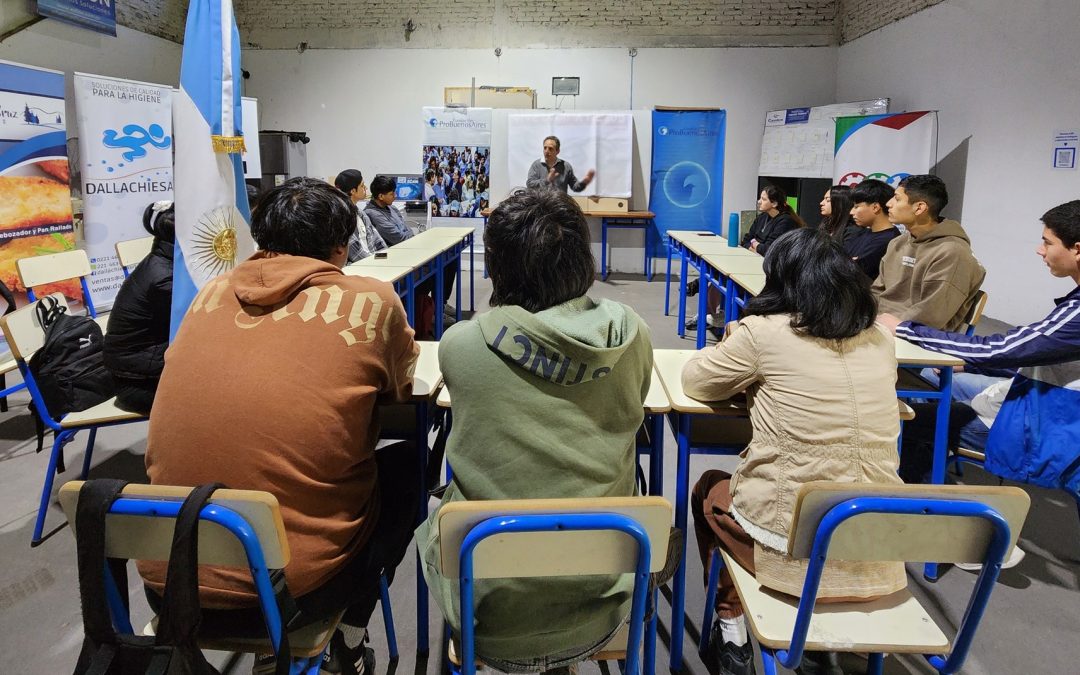 Capacitación en Ventas B2B para Alumnos de ESET UNQ