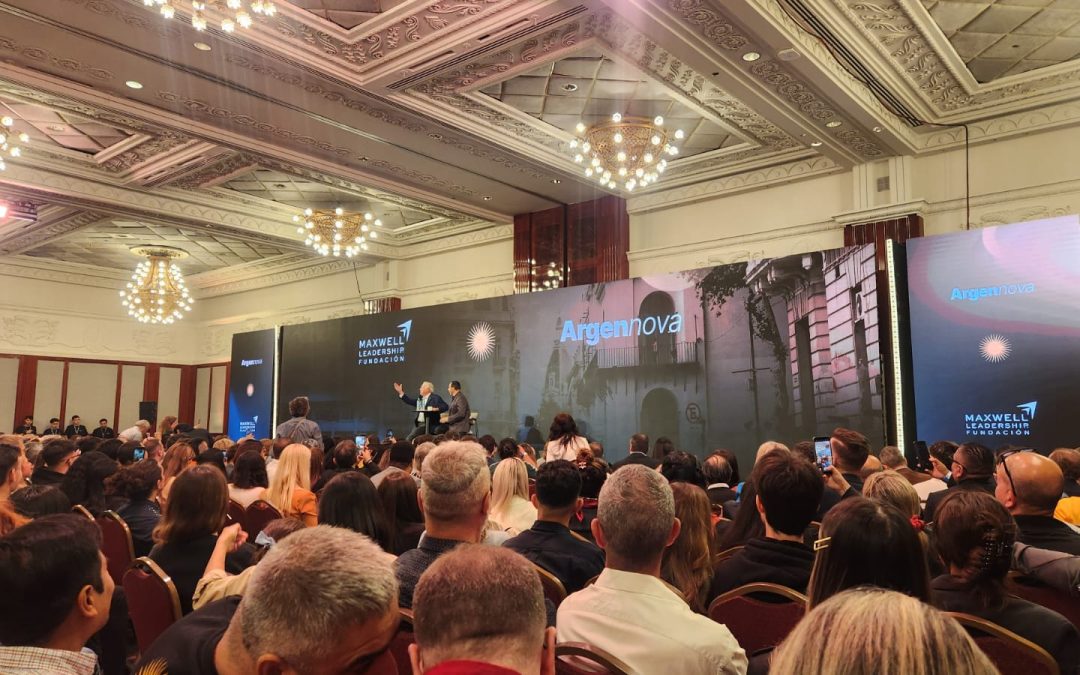 John Maxwell en Argentina: Liderazgo que transforma empresas y forma futuros profesionales